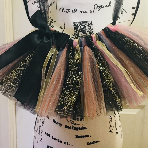 PEEK-A-BOO couture tutu skirt - Picture 6 of 6